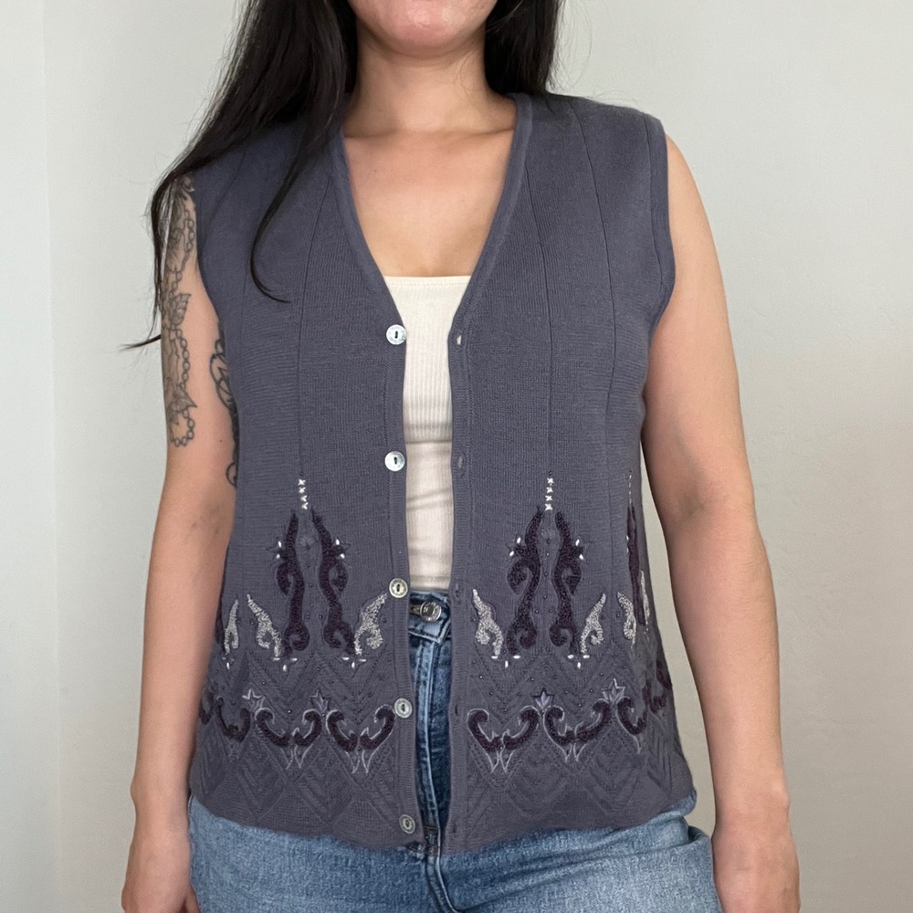 90s Koret‎ Petites Vintage Purple Embroidered Button Wool Blend Sweater Vest - Picture 2 of 11